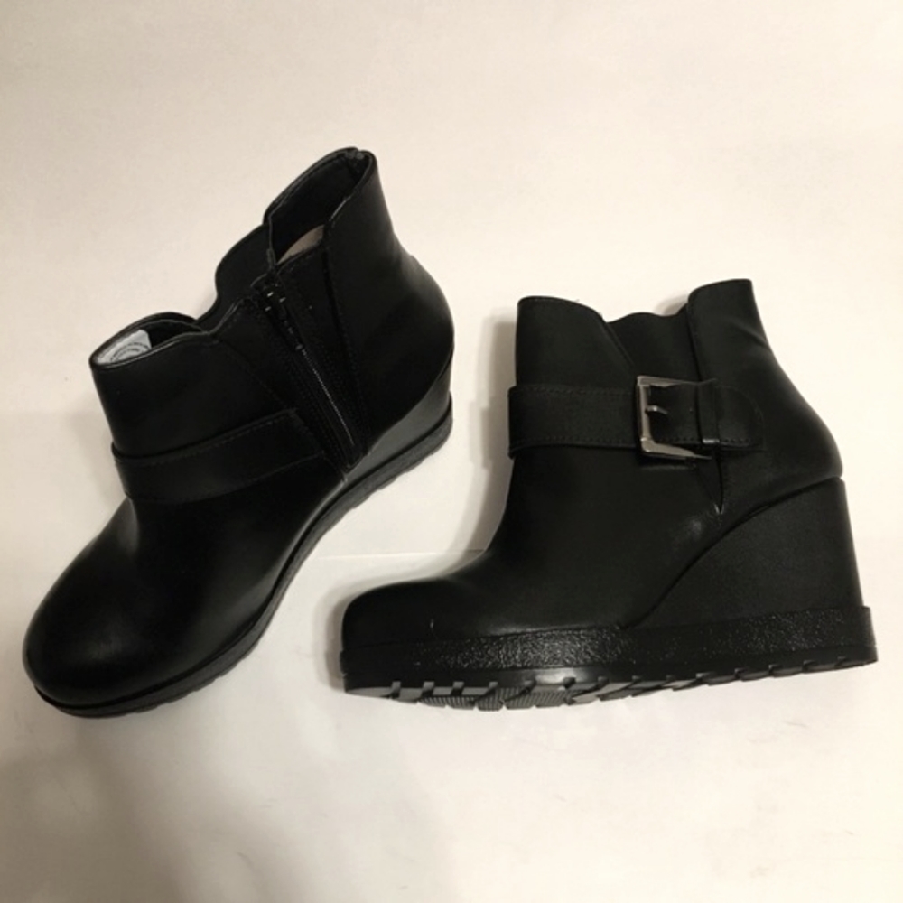 Cklass Women’s Ankle Boots